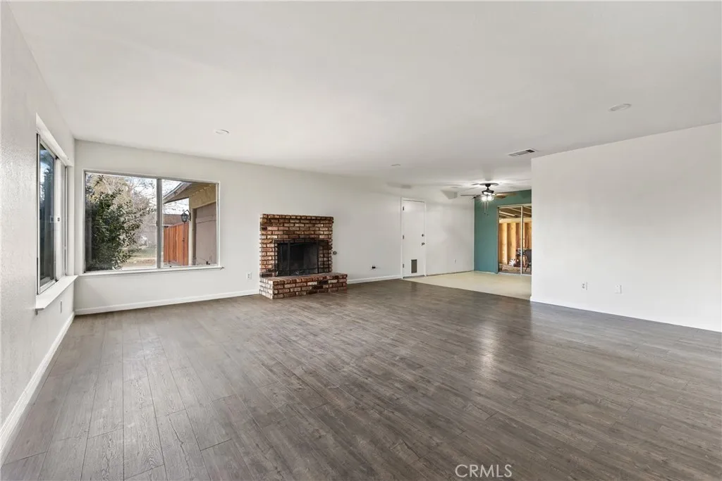 9856 E Avenue S4, Littlerock, California 93543 home-pic-7